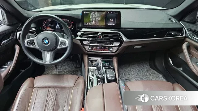 BMW 5 Series (G30) id 3279464 из Кореи 17