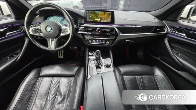 BMW 5 Series (G30) id 3622339 из Кореи 17