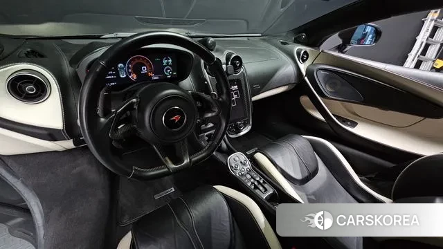 McLaren 570GT id 3386029 из Кореи 17