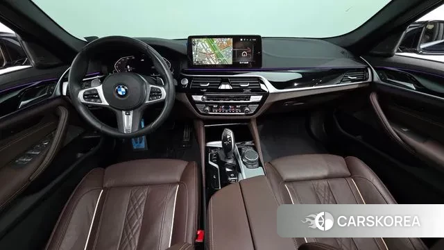 BMW 5 Series (G30) id 3447604 из Кореи 17