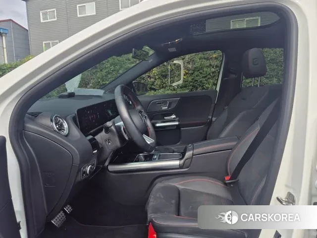 Mercedes-Benz GLA - Class H247 id 3256502 из Кореи 17