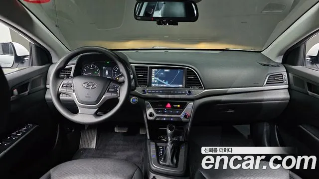 Hyundai Avante AD id 2423166 из Кореи 17