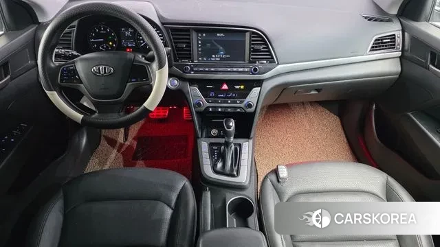 Hyundai Avante AD id 3449834 из Кореи 17