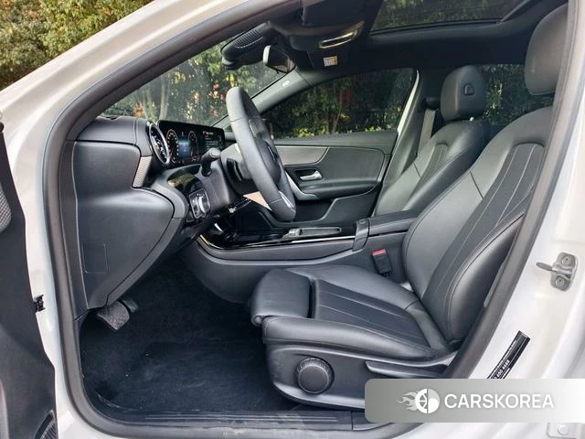 Mercedes-Benz Class A id 4260483 из Китая 13