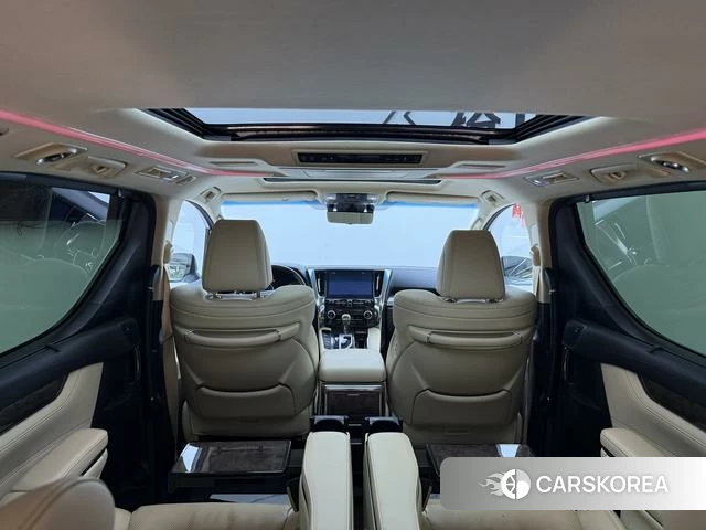 Toyota Elfa id 4297493 из Китая 8