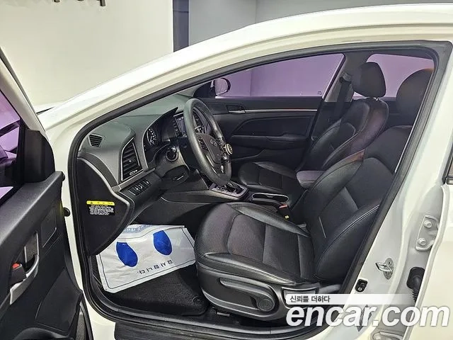 Hyundai Avante AD id 2956867 из Кореи 17