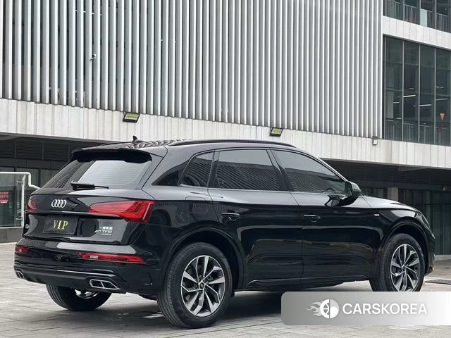 Audi Q5L id 4314456 из Китая 7