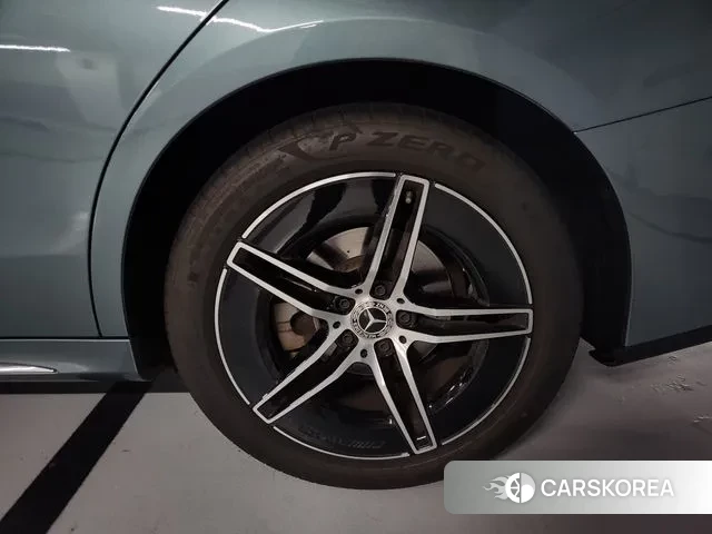 Mercedes-Benz E-Class W214 id 3042522 из Кореи 13