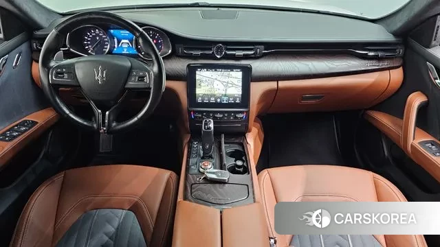 Maserati Quattroporte id 3765564 из Кореи 17