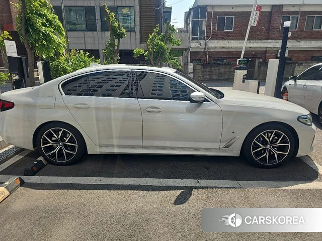 BMW 5 Series (G30) id 4249130 из Кореи 17