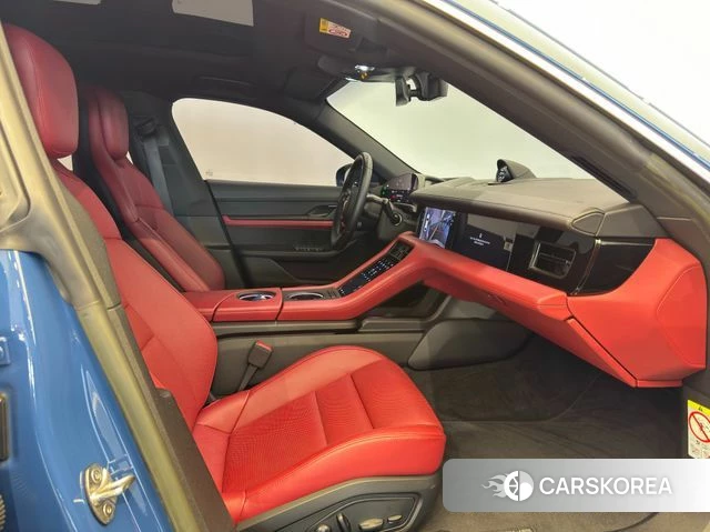 Porsche Taycan id 4280820 из Кореи 17
