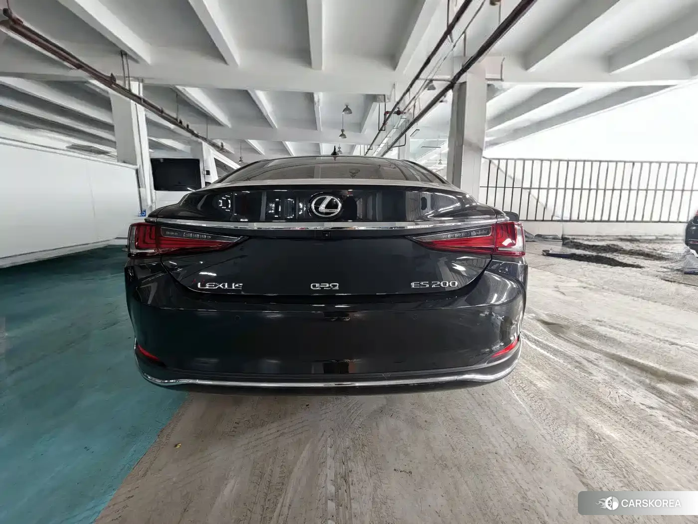 Lexus ES id 4514177 из Китая 8