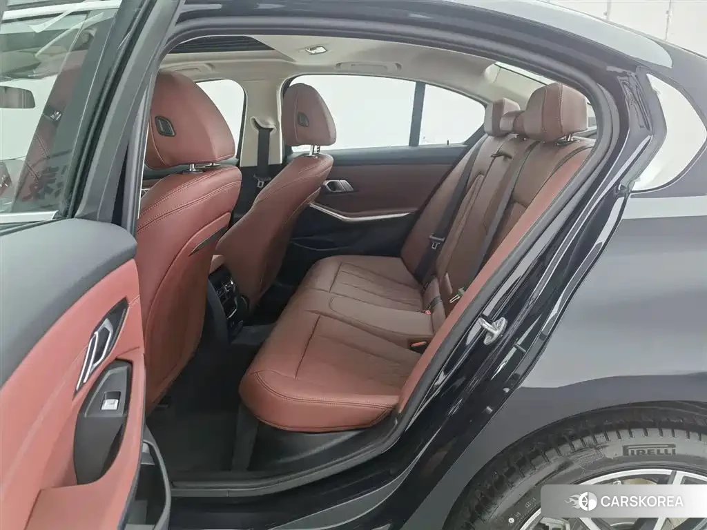 BMW 3 series id 4539005 из Китая 21