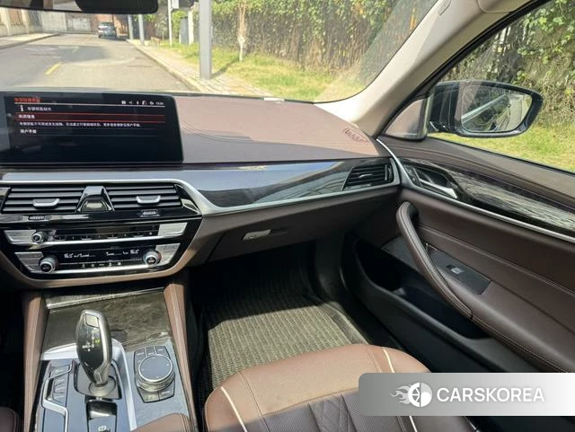 BMW 5 series id 4217387 из Китая 19