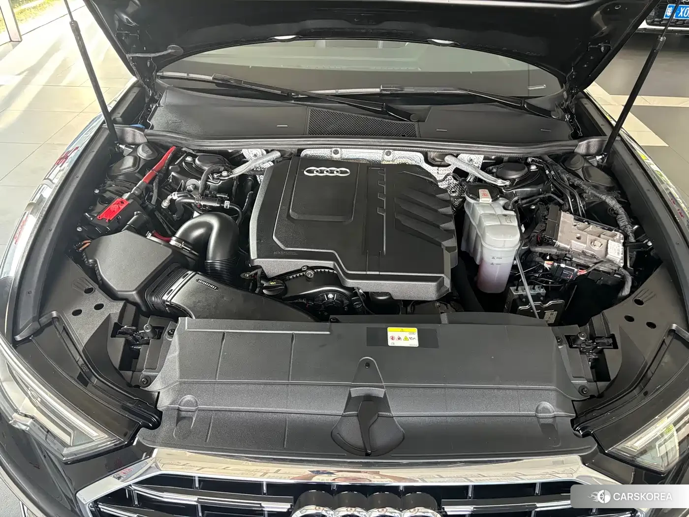 Audi A6L id 4629463 из Китая 7