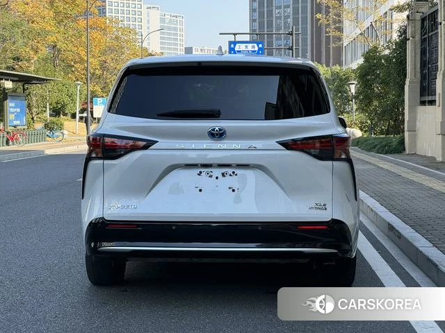 Toyota Saina id 4260666 из Китая 18
