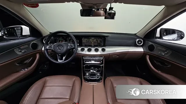 Mercedes-Benz E-Class W213 id 3617347 из Кореи 17