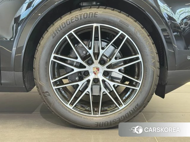 Porsche Cayenne (PO536) id 3963350 из Кореи 17