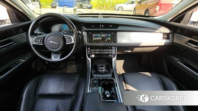 Jaguar XF (X260) id 4435722 из Кореи 32