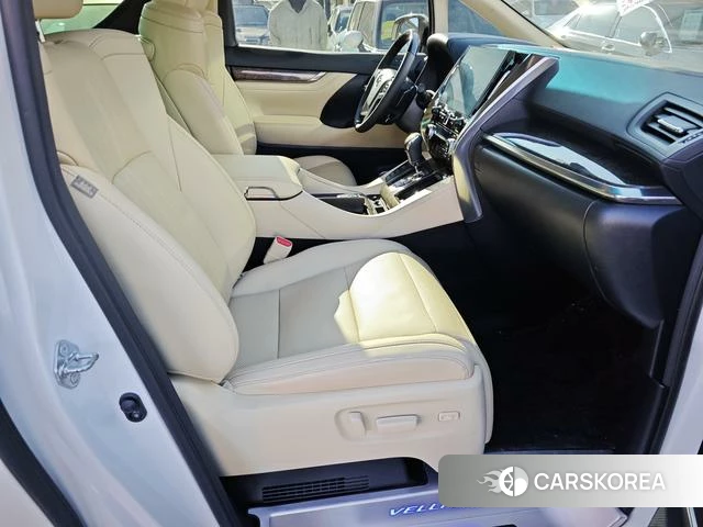 Toyota Wilfa id 4258441 из Китая 17