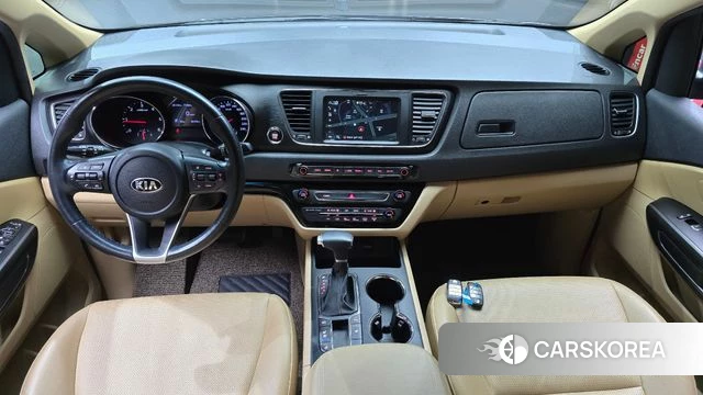 Kia The New Carnival id 4684141 из Кореи 29