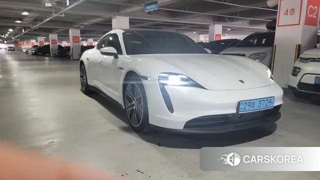 Porsche Taycan id 3384536 из Кореи 10