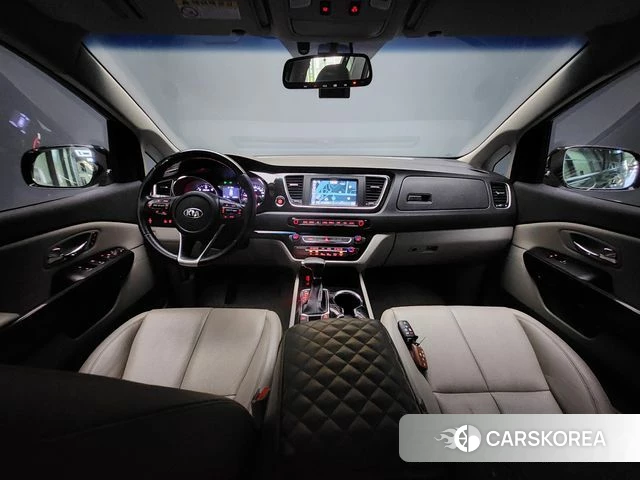 Kia The New Carnival id 4845878 из Кореи 17