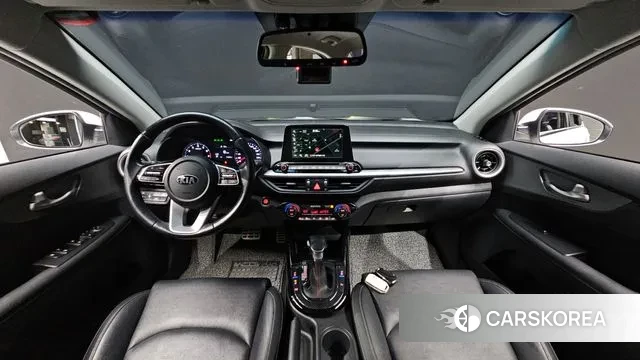 Kia Come New K3 id 3546898 из Кореи 17