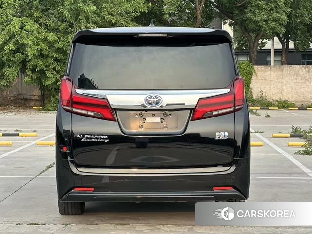 Toyota Elfa id 4333563 из Китая 11