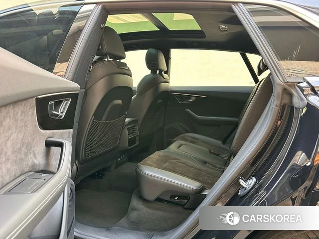Audi Q8 id 4334813 из Китая 13