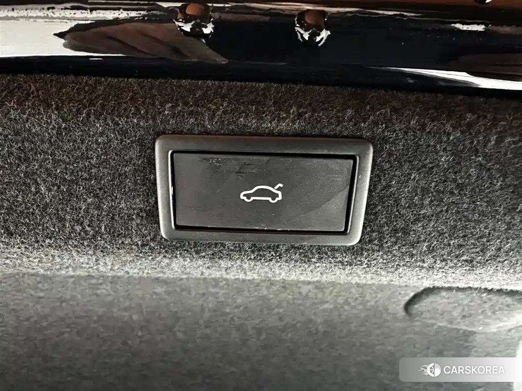 Skoda Superb id 4617040 из Китая 21