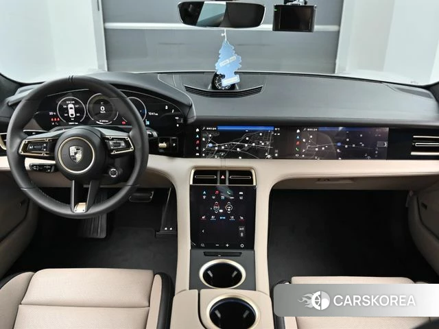 Porsche Taycan id 4329302 из Кореи 17