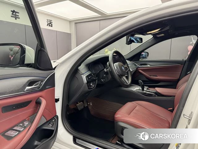 BMW 5 series PHEV id 4215755 из Китая 7