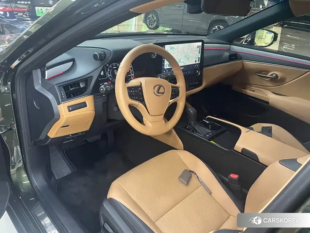 Lexus ES id 4679535 из Китая 9
