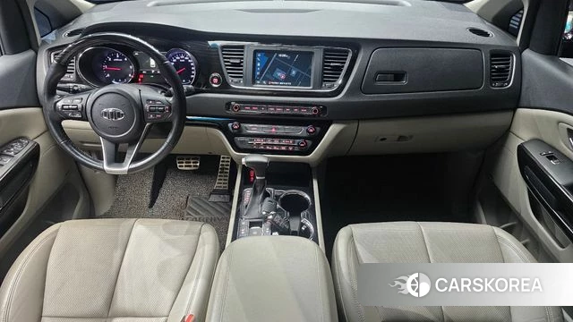 Kia The New Carnival id 4751122 из Кореи 17