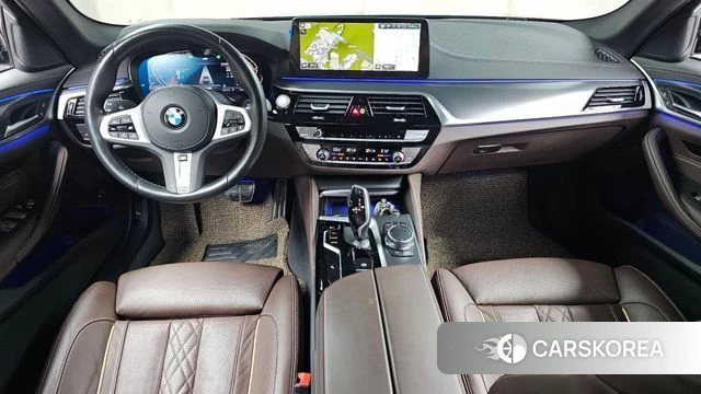 BMW 5 Series (G30) id 3897465 из Кореи 17