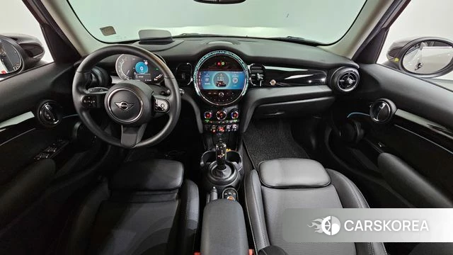 Mini Cooper S id 3904223 из Кореи 17