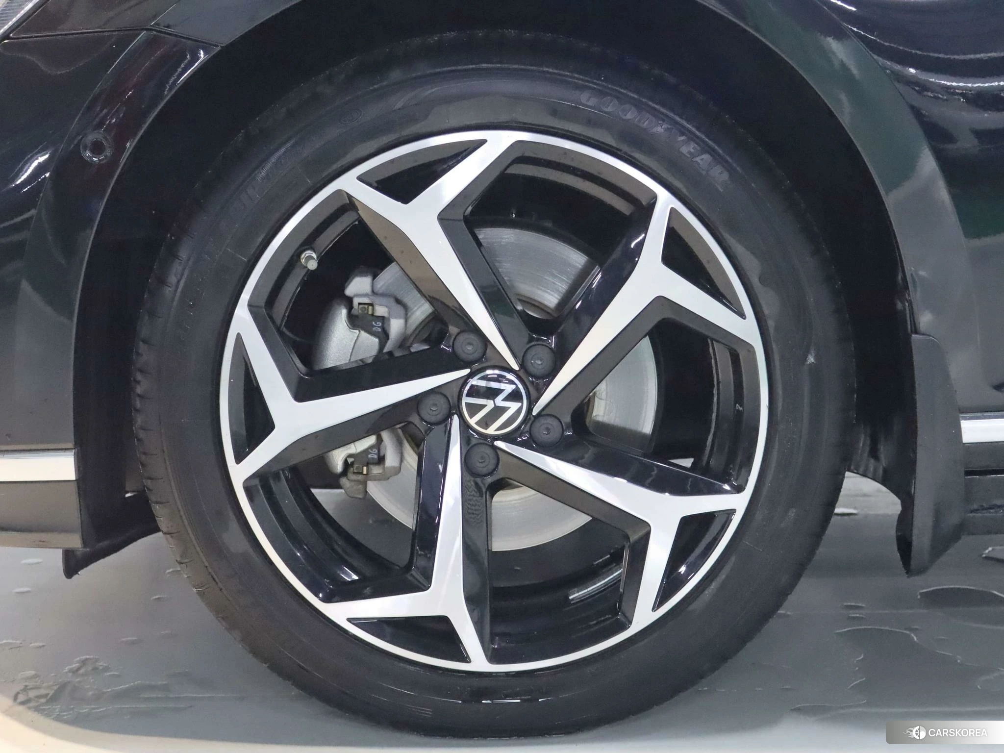 Volkswagen Magotan id 4455283 из Китая 18