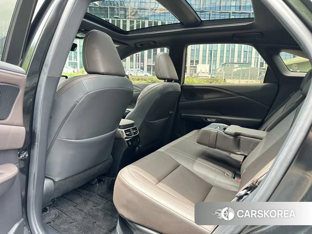 Lexus RX id 4333819 из Китая 12