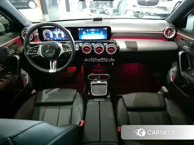 Mercedes-Benz A-Class W177 id 4200634 из Кореи 17