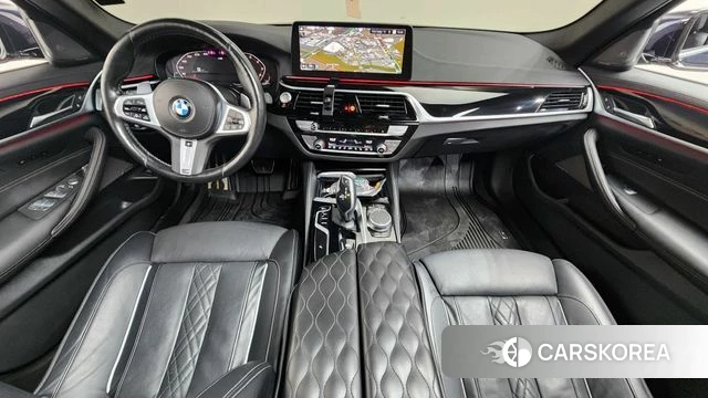 BMW 5 Series (G30) id 4506529 из Кореи 31
