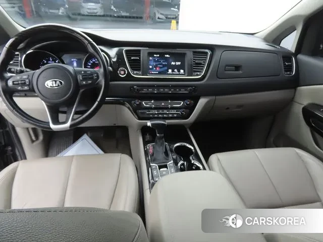 Kia The New Carnival id 3728247 из Кореи 17