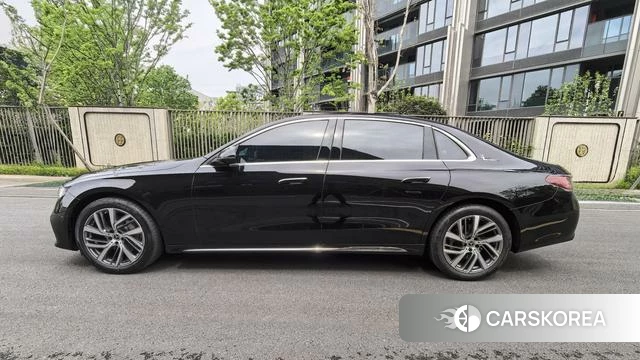 Mercedes-Benz E-class id 4271450 из Китая 13