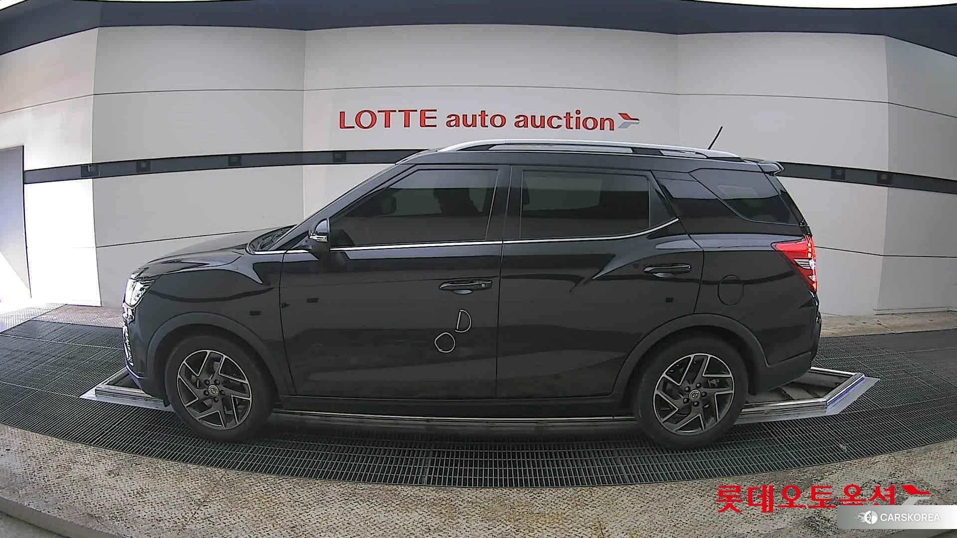 SsangYong Tivoli Air id 3882199 из Кореи 34