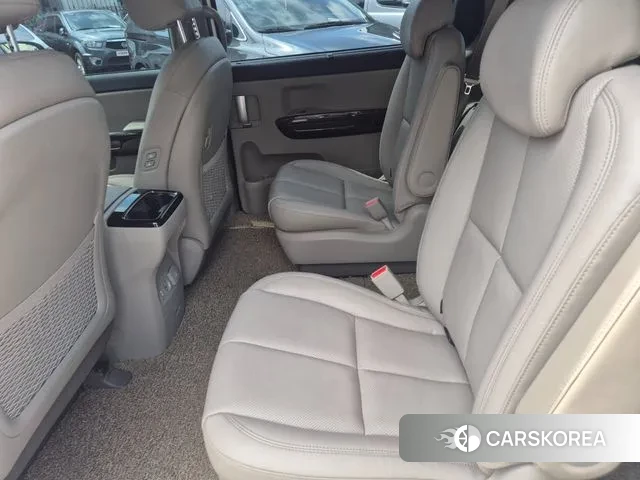 Kia The New Carnival id 3085170 из Кореи 17