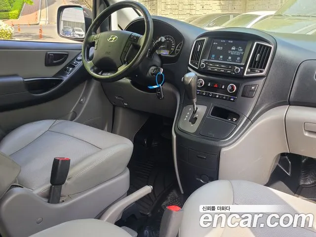 Hyundai The New Grand Starex id 2704650 из Кореи 14