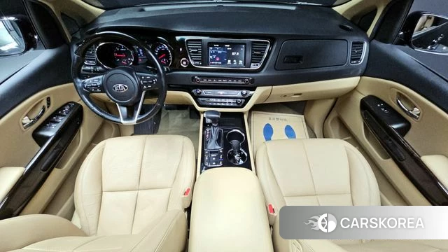 Kia The New Carnival id 3814417 из Кореи 17