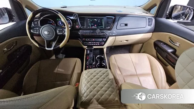 Kia The New Carnival id 3713979 из Кореи 17