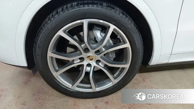 Porsche Cayenne (PO536) id 3417941 из Кореи 11