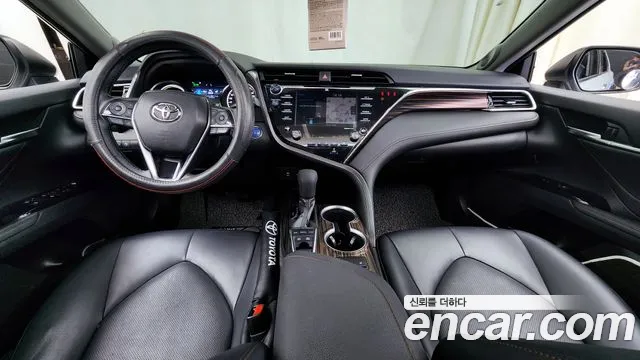 Toyota Camry (XV70) id 2840313 из Кореи 17